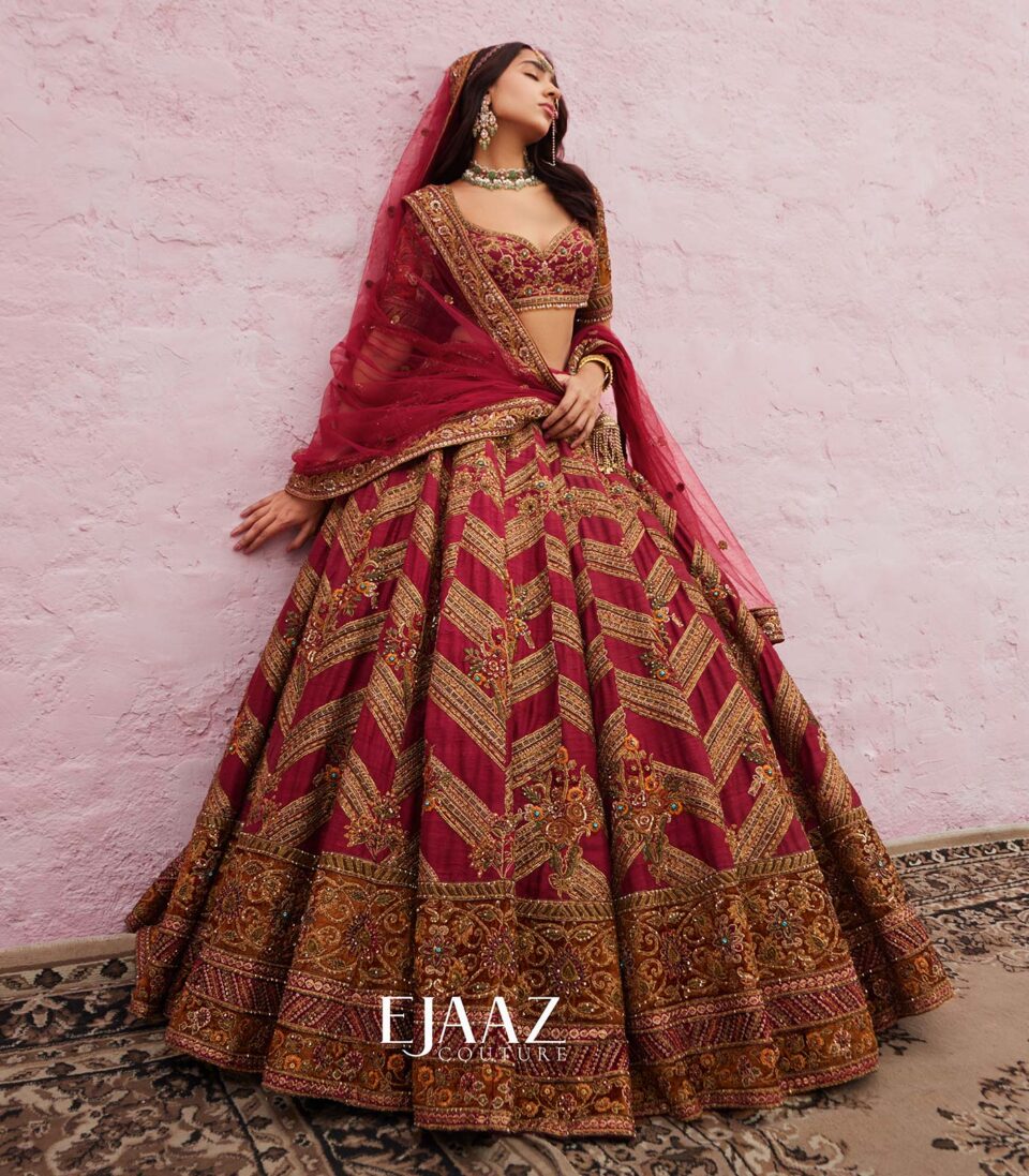 Urvi Lehenga